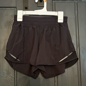 NWOT black lululemon shorts
